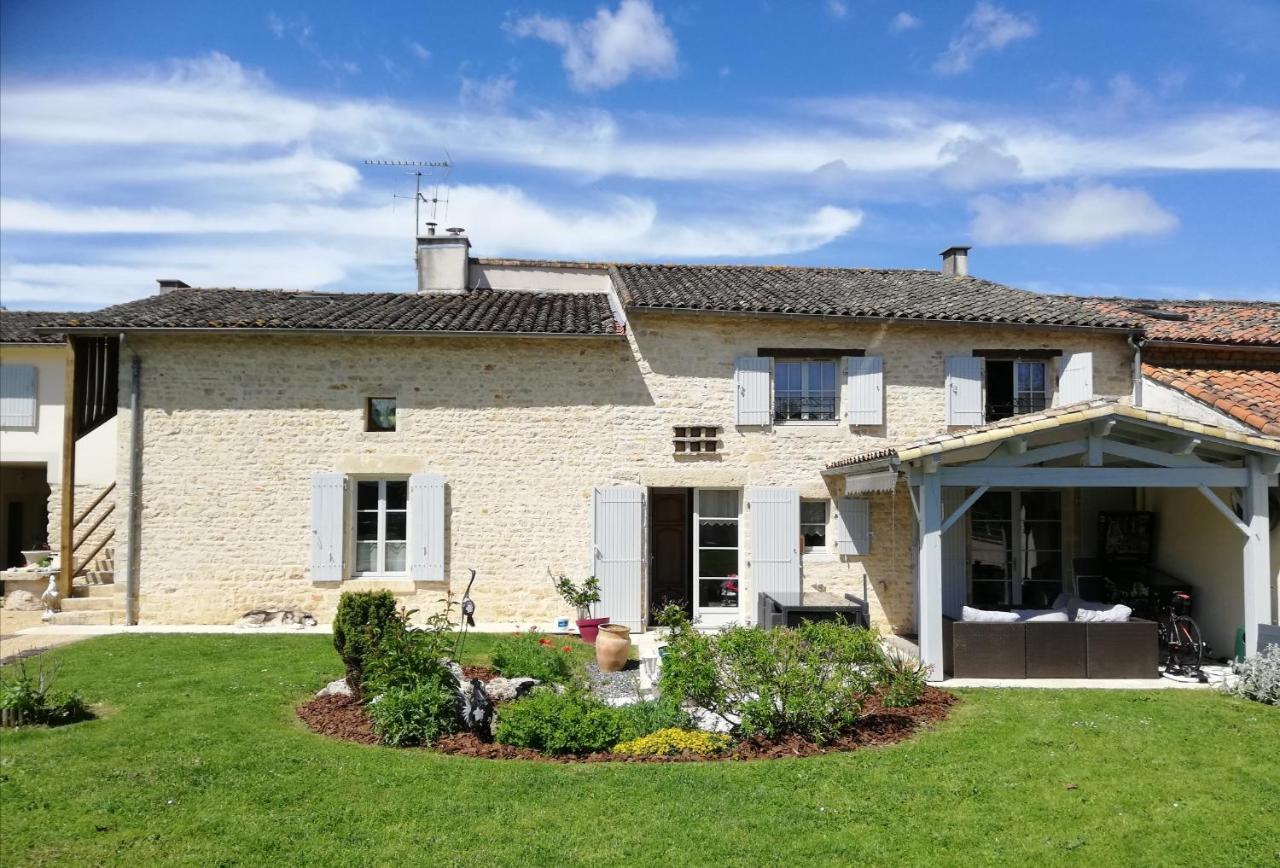 Bed and Breakfast Les Chenets Chenay  Экстерьер фото